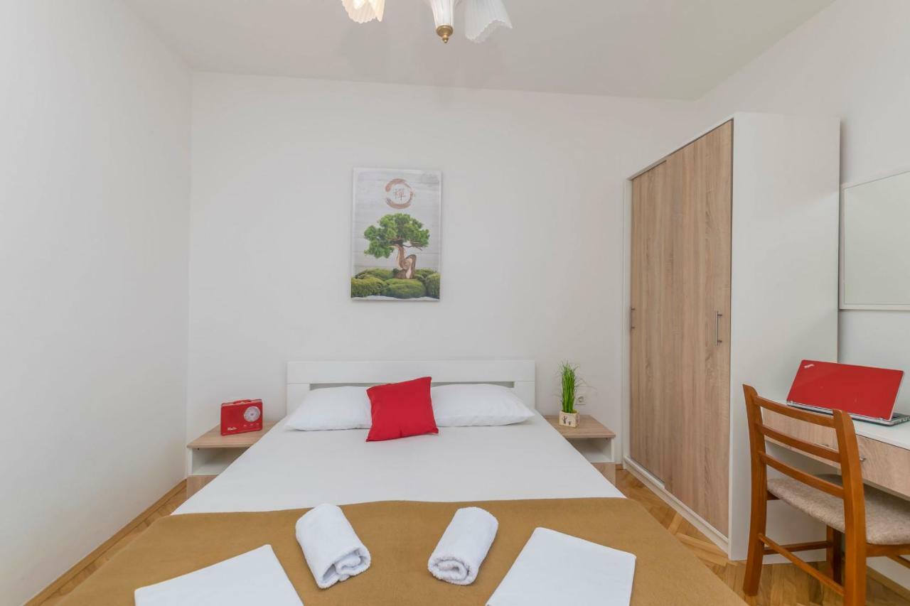 Apartments Villa Daniela Novalja Szoba fotó